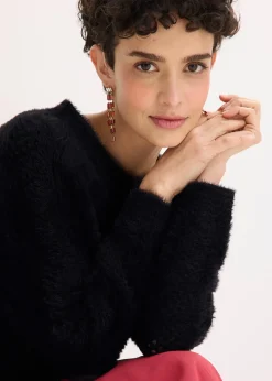 Pull ajouré en maille poilue