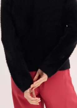 Pull ajouré en maille poilue