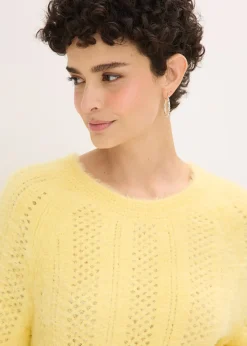Pull ajouré en maille poilue