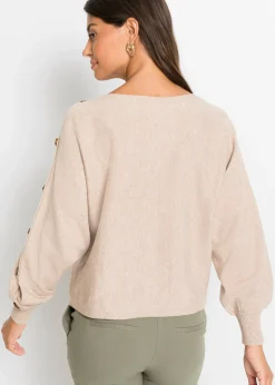 Pull avec détails boutons
