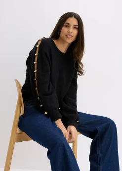 Pull avec perles métalliques