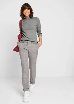 Pull basique à col montant