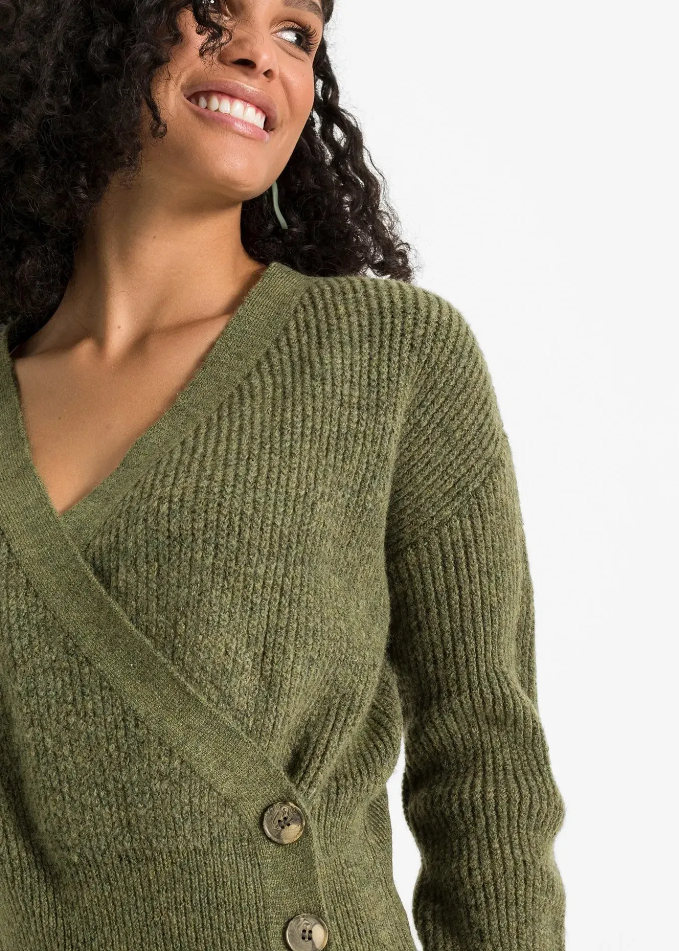 Pull cache-cœur oversize