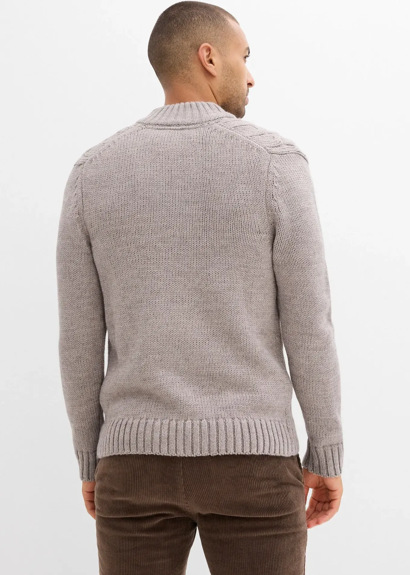 Pull camionneur à motif torsadé
