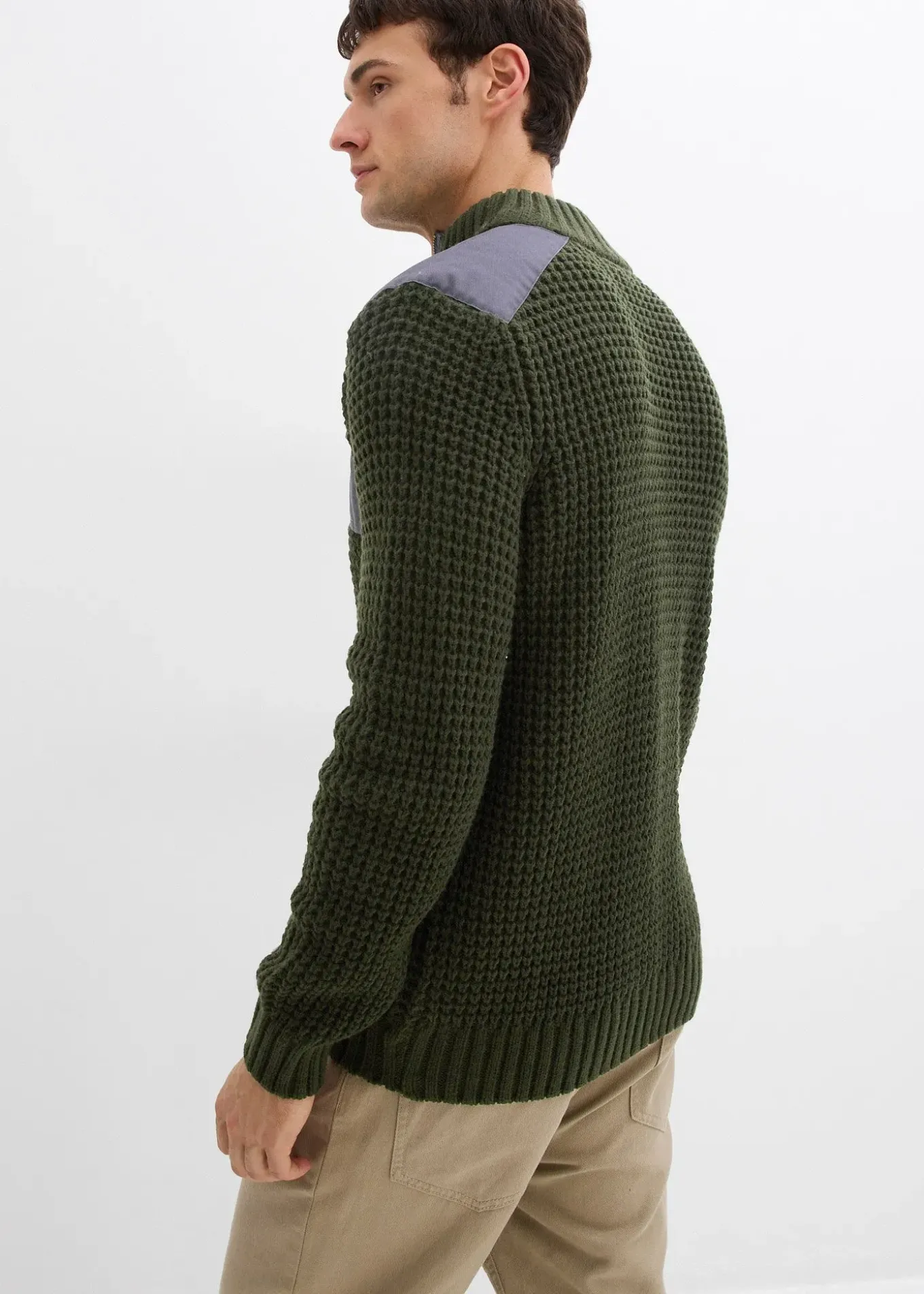 Pull camionneur en grosse maille avec empiècements en tissu