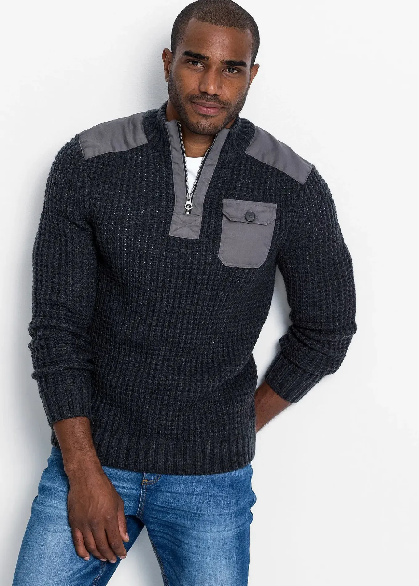 Pull camionneur en grosse maille avec empiècements en tissu