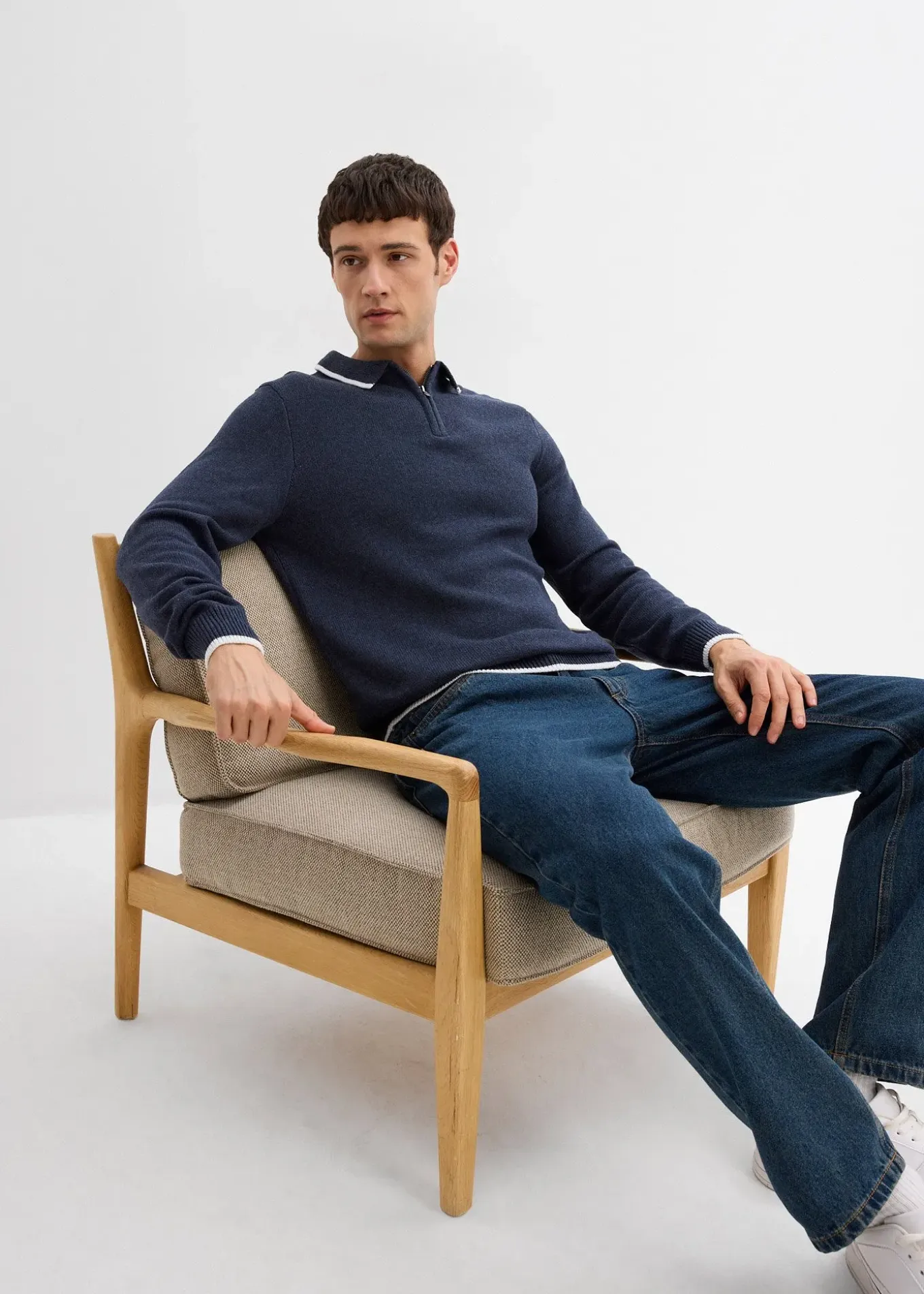 Pull col polo en coton recyclé majoritaire