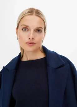 Pull col rond à épaules descendues