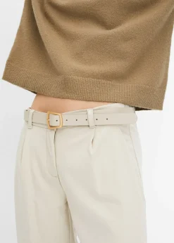 Pull col rond à épaules descendues