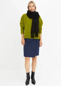 Pull col rond à épaules descendues