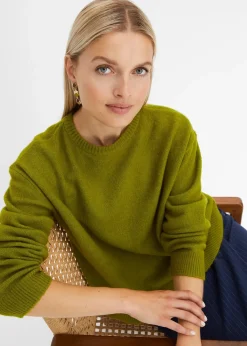 Pull col rond à épaules descendues