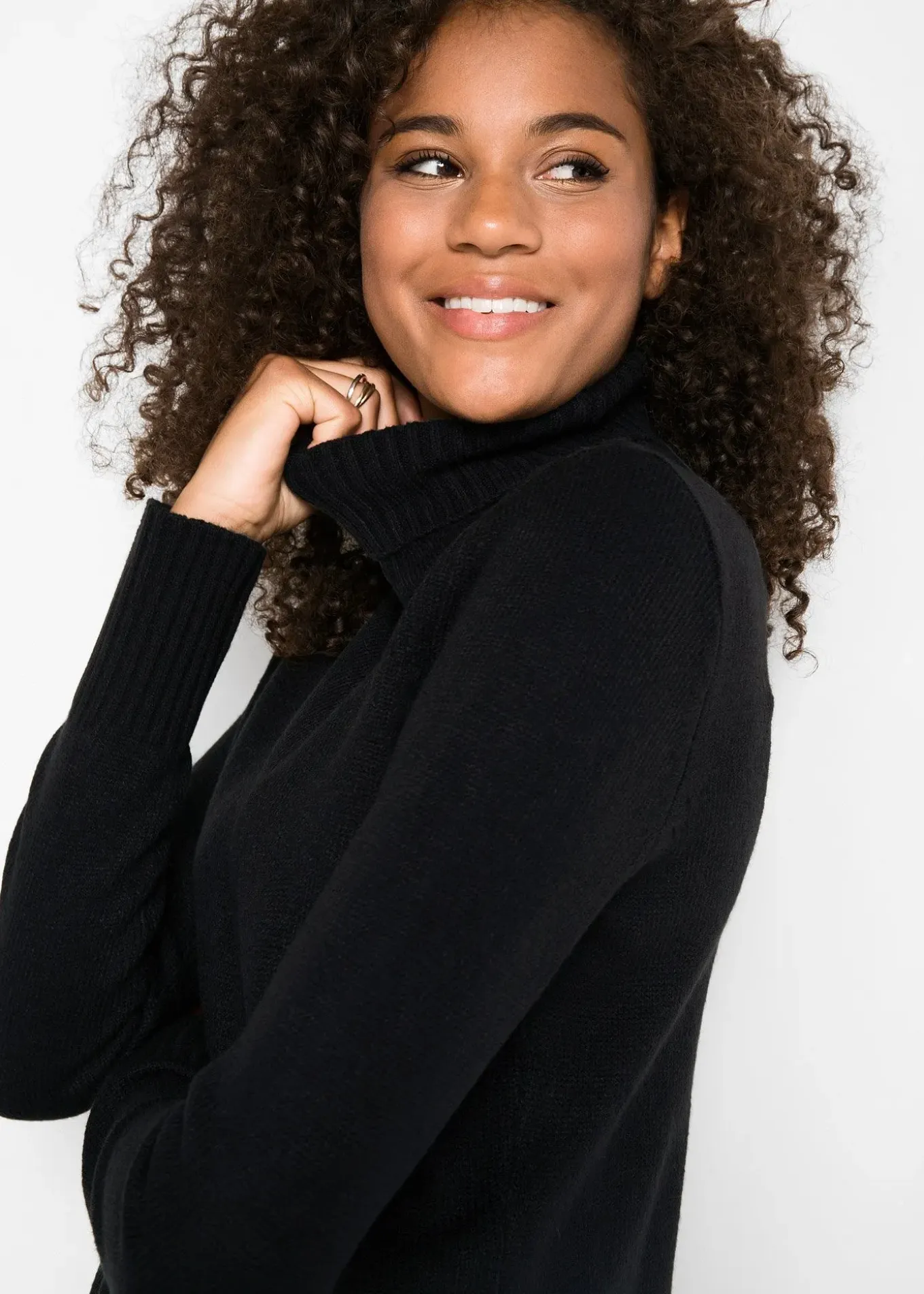 Pull col roulé basique