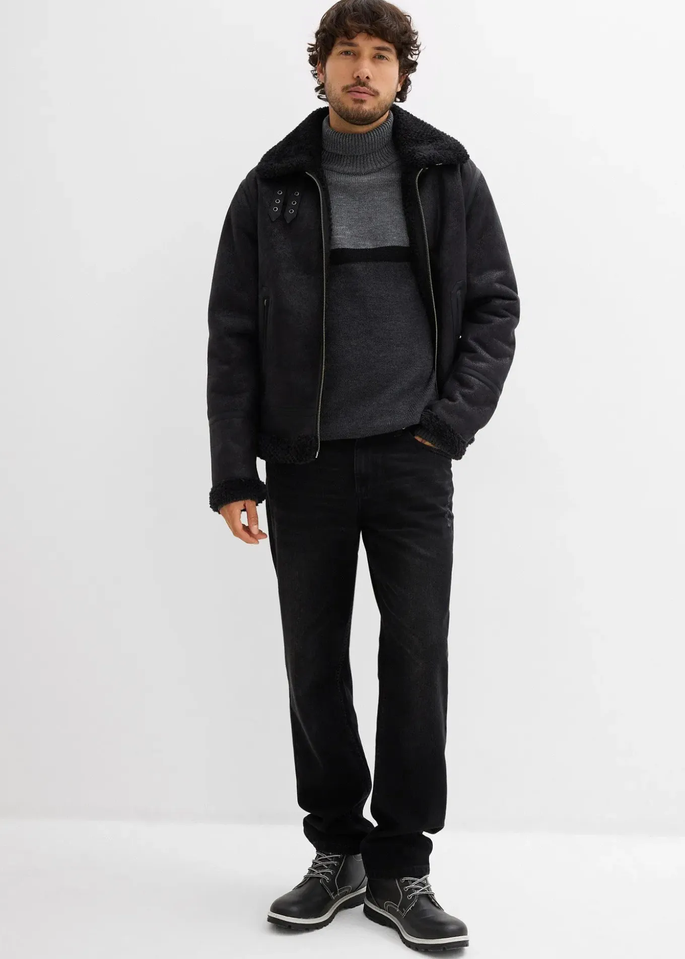 Pull col roulé style color-block