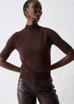 Pull doux à col roulé en laine mélangée