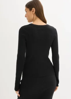 Pull doux en fine maille de viscose mélangée