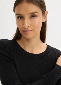 Pull doux en fine maille de viscose mélangée