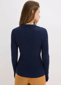 Pull doux en fine maille, viscose majoritaire