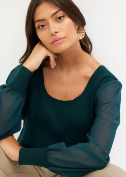 Pull doux en fine maille de viscose majoritaire