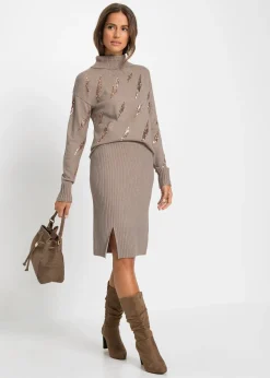 Pull doux et oversize en viscose majoritaire