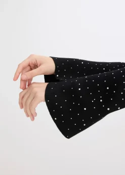Pull en fine maille à manches trompette décorées de strass