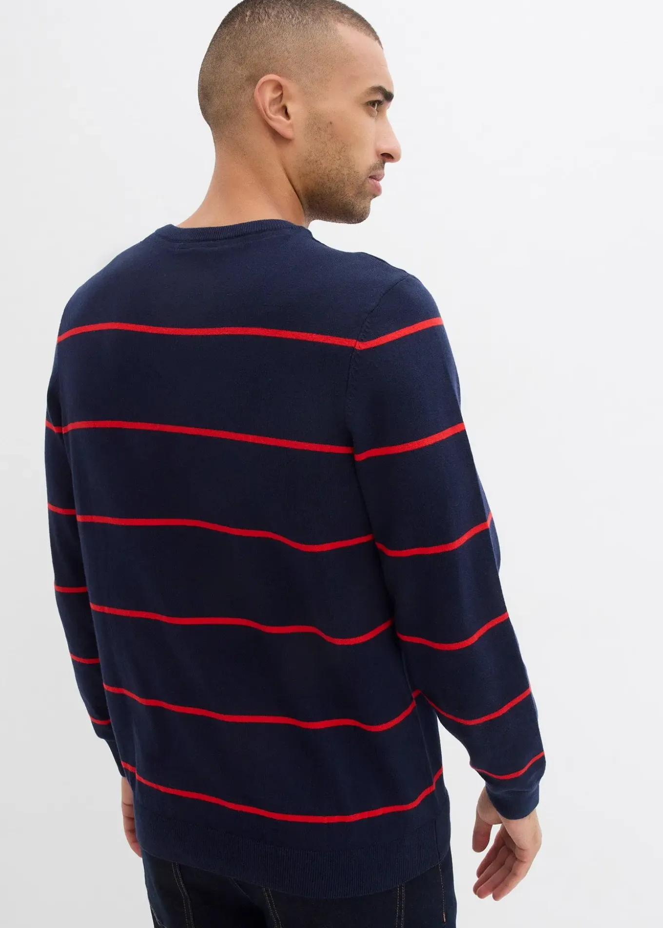 Pull en fine maille, regular