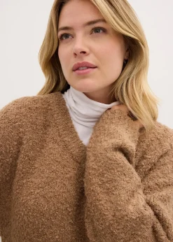 Pull en grosse maille à col en V