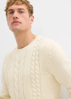 Pull en grosse maille à motif torsadé