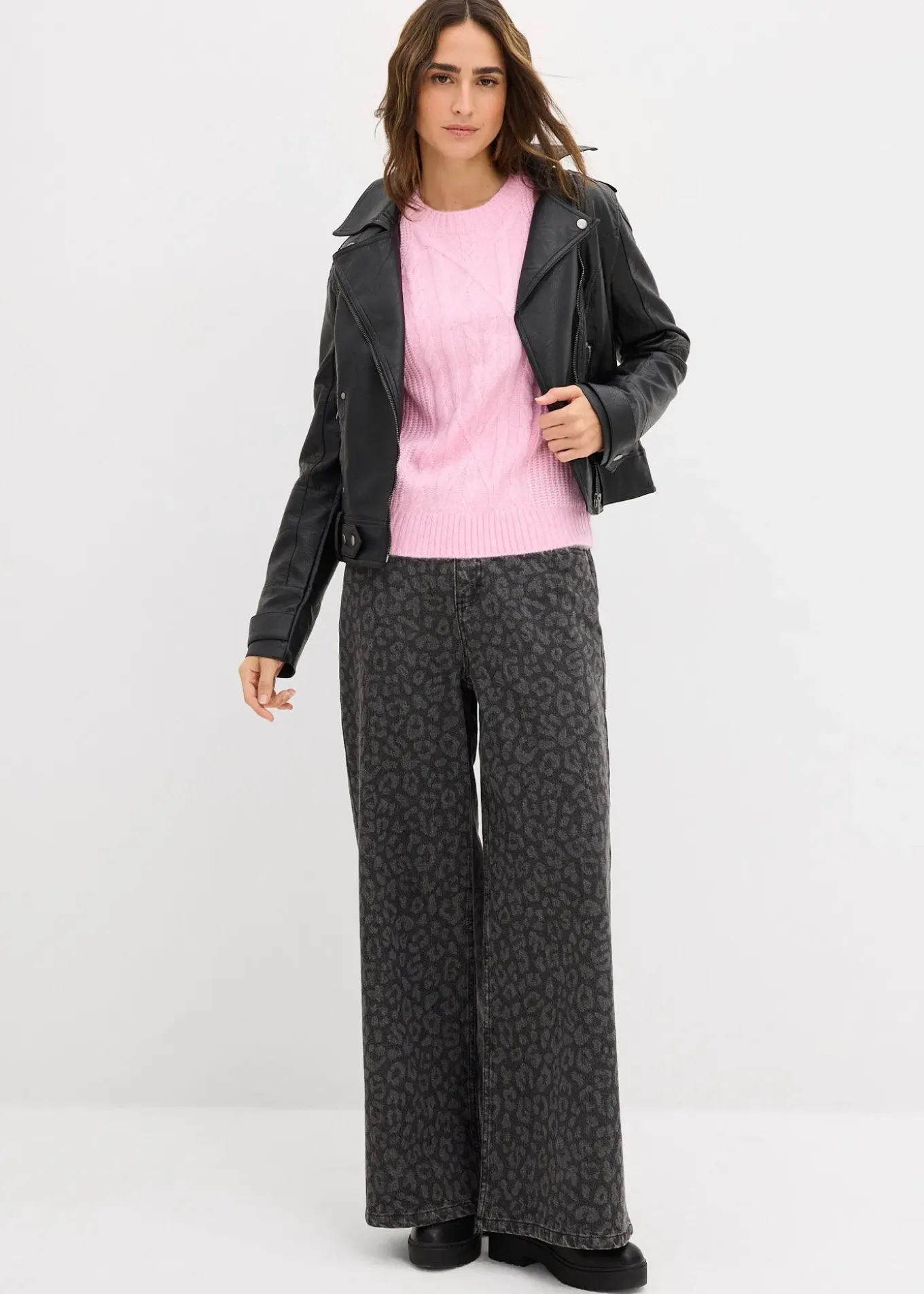 Pull en grosse maille à motif torsadé