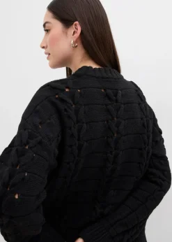 Pull en grosse maille à motif torsadé