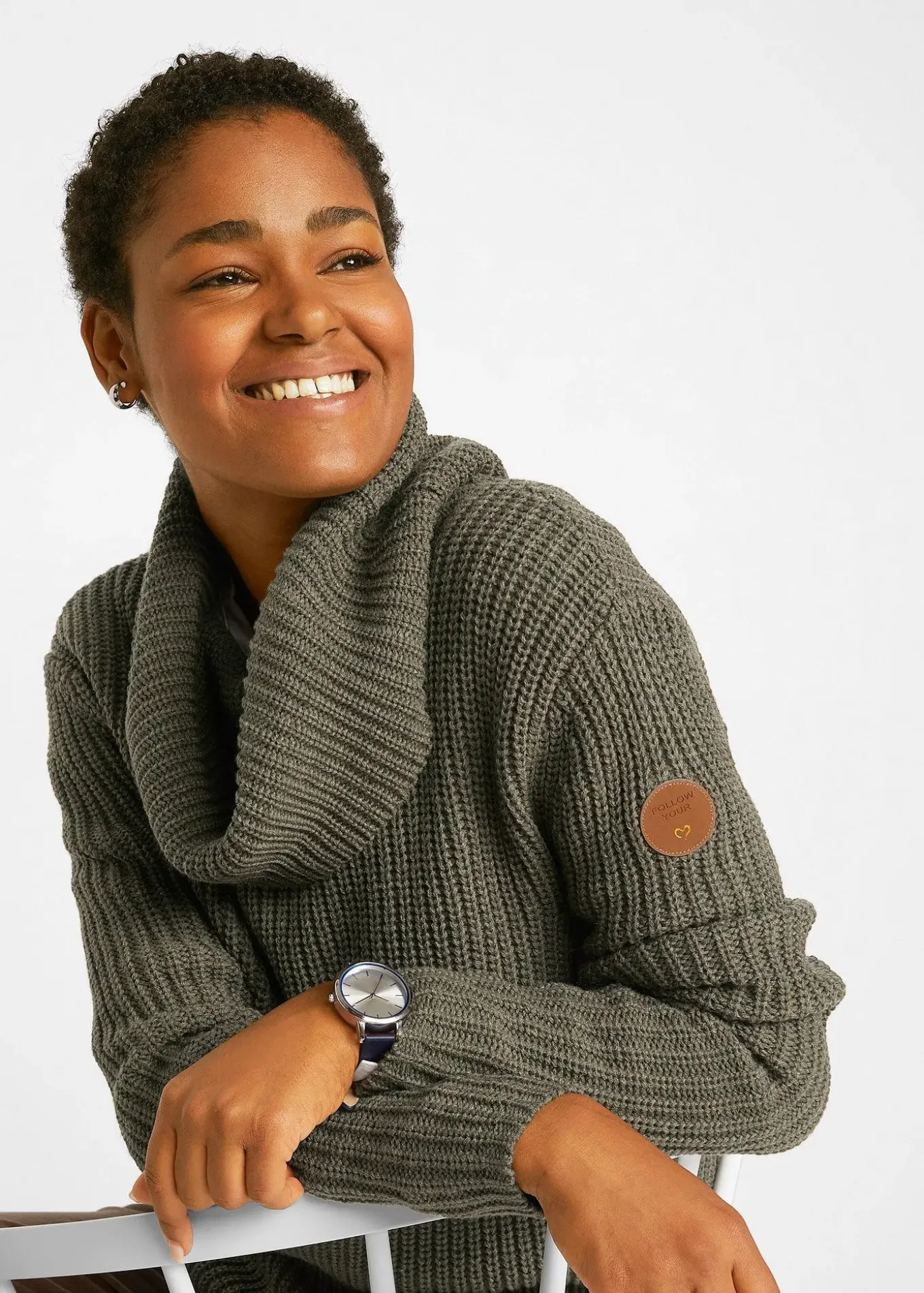 Pull en grosse maille avec col large