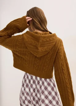 Pull en grosse maille avec capuche