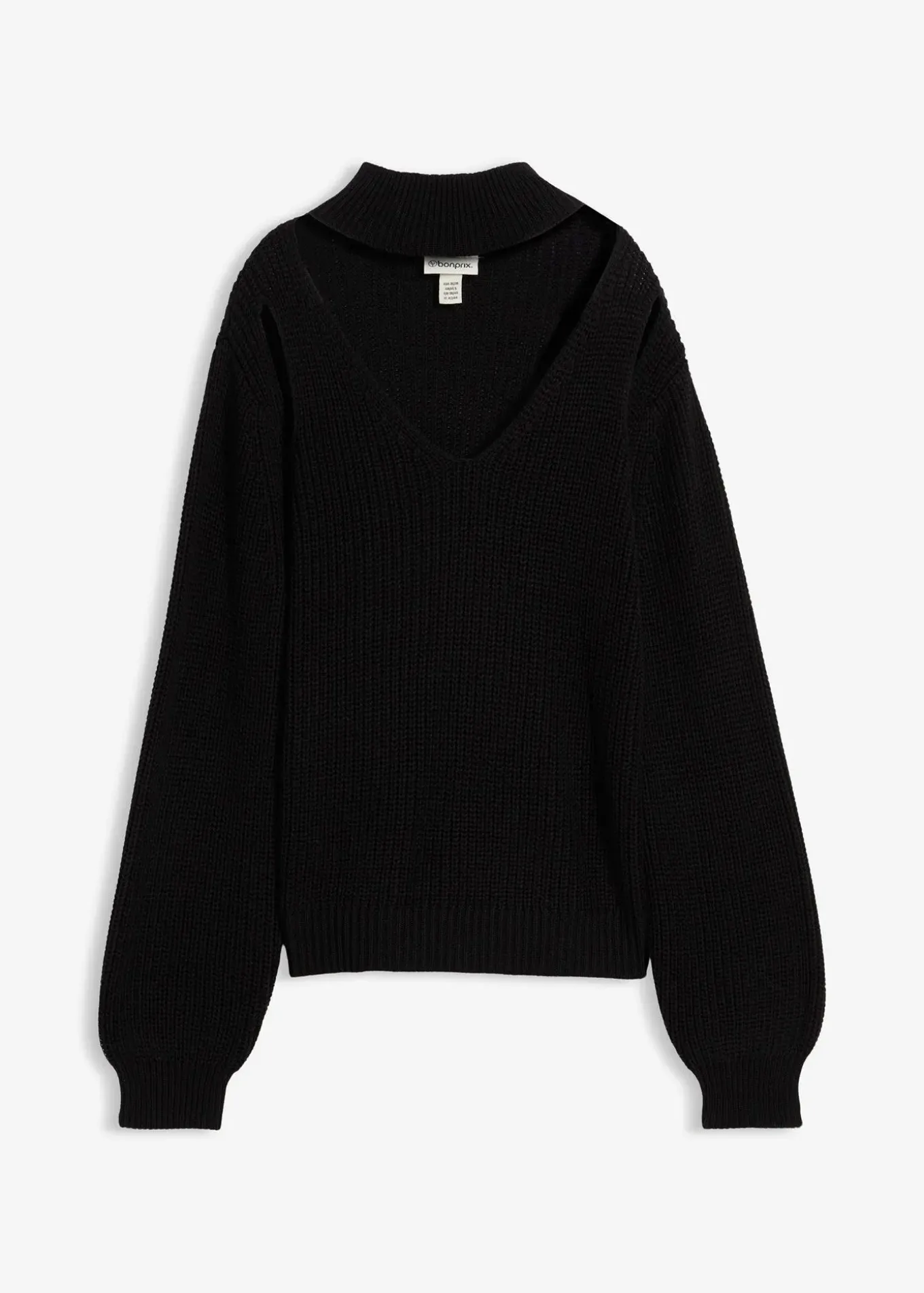 Pull en grosse maille avec découpes