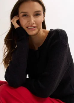 Pull en grosse maille avec lien à nouer