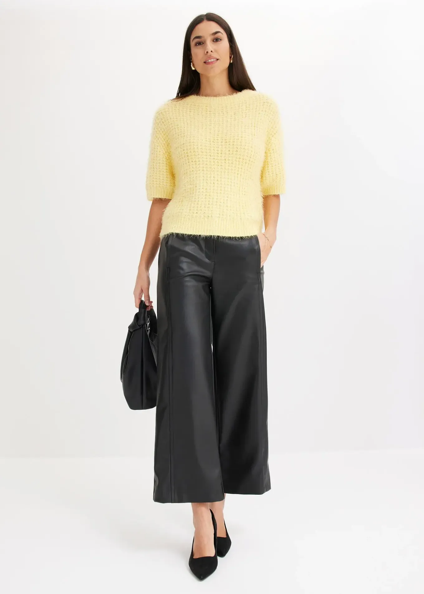 Pull en grosse maille poilue