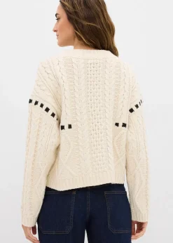 Pull en grosse maille torsadée