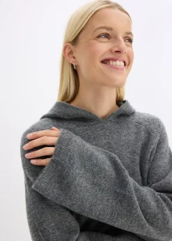 Pull en maille à capuche