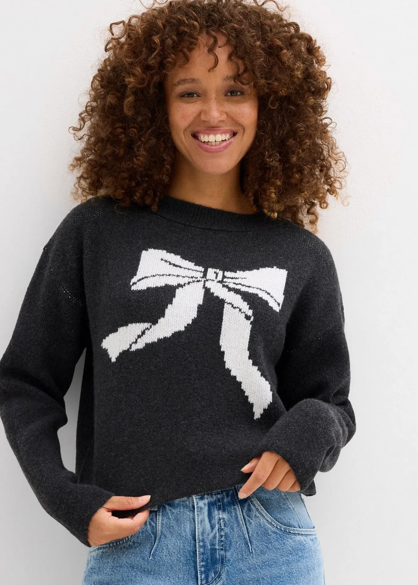 Pull en maille avec nœud