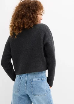 Pull en maille avec nœud