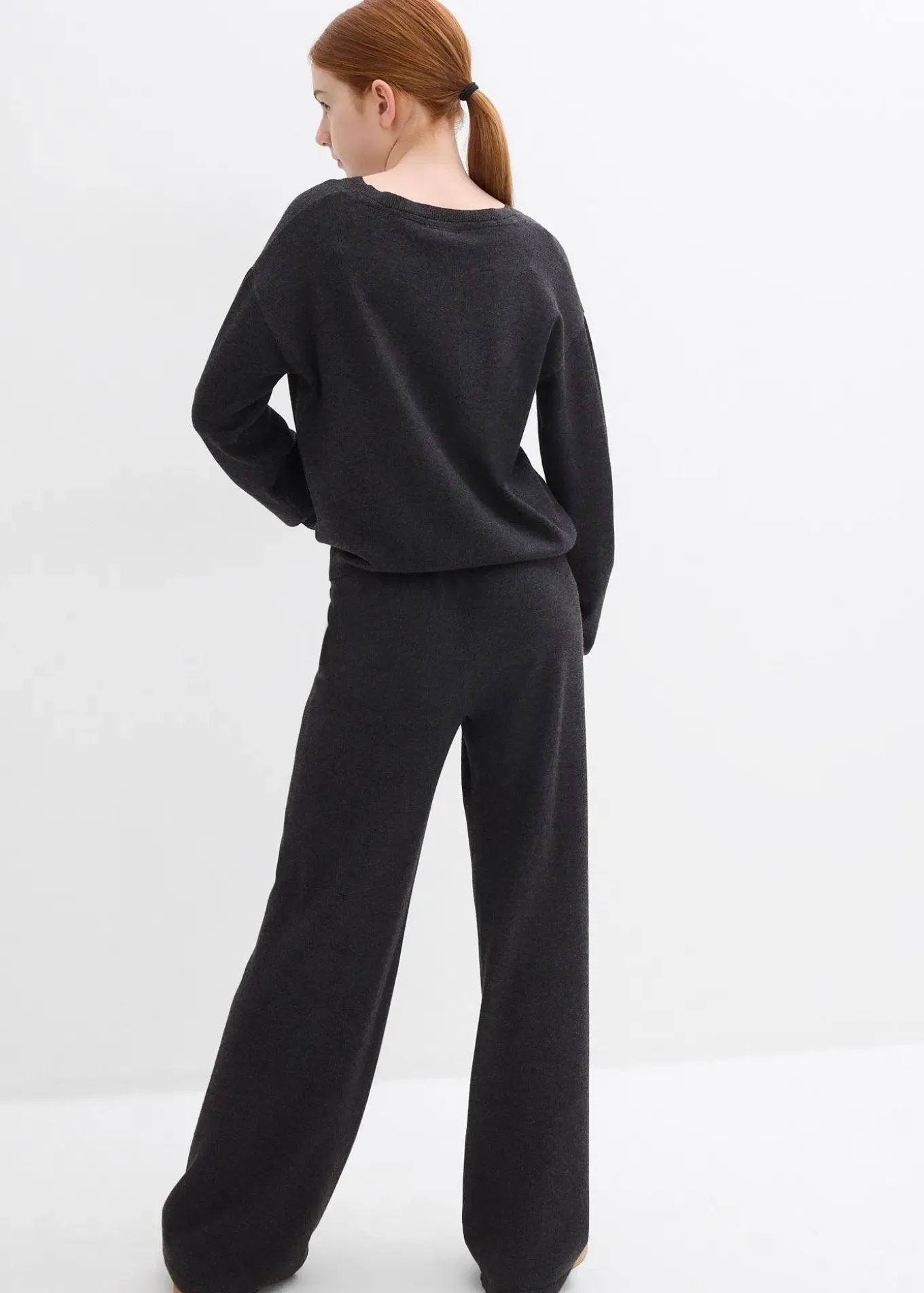 Pull et pantalon en fine maille (ens. 2 pces), viscose majoritaire