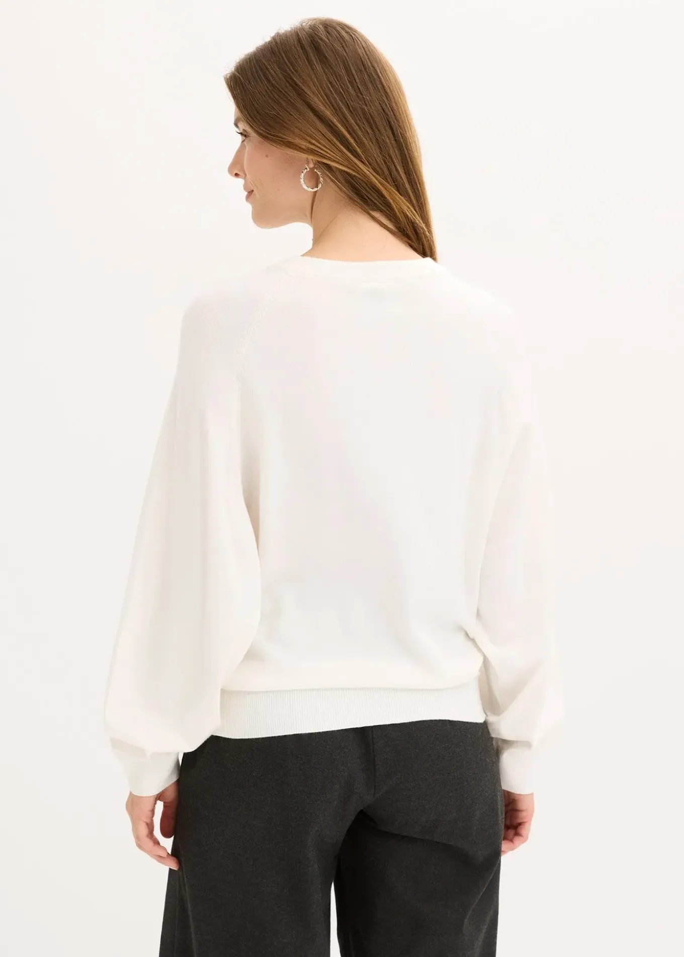 Pull fluide en fine maille de viscose mélangée