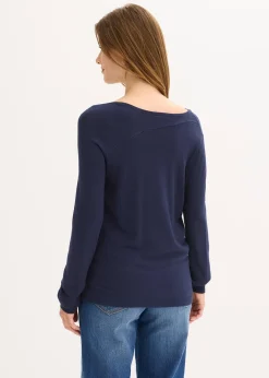 Pull fluide en viscose majoritaire