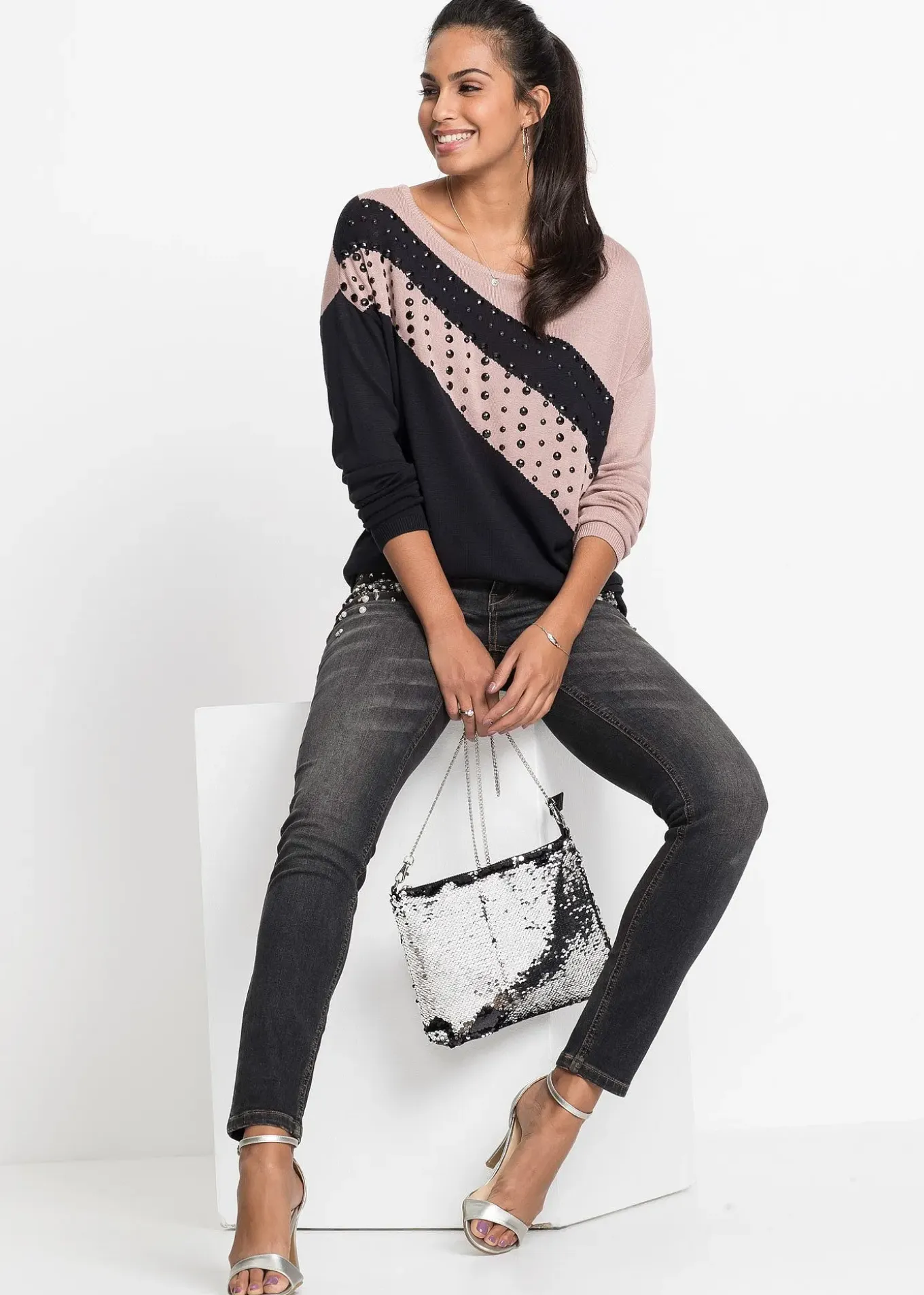 Pull long avec strass