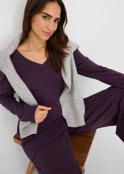 Pull long basique à col V