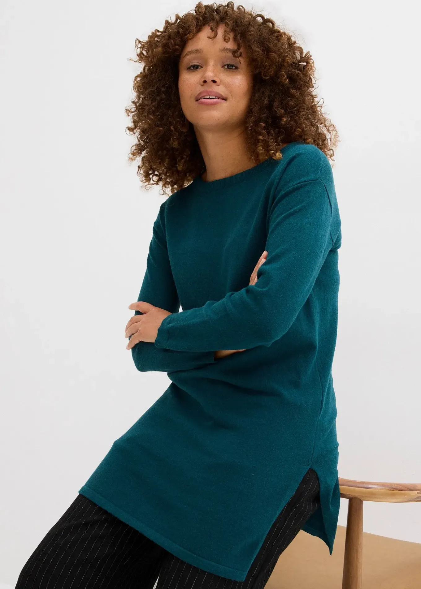 Pull long en coton recyclé majoritaire