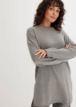 Pull long en fine maille fendu sur les côtés