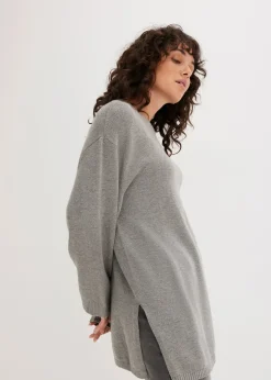 Pull long en fine maille fendu sur les côtés