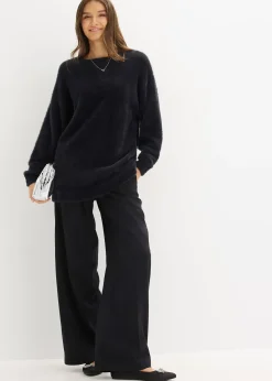 Pull long en maille poilue douce