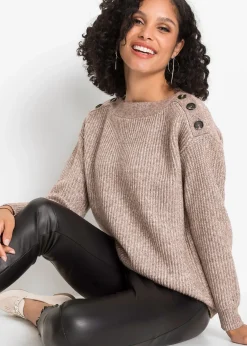 Pull oversize à boutons