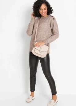 Pull oversize à boutons