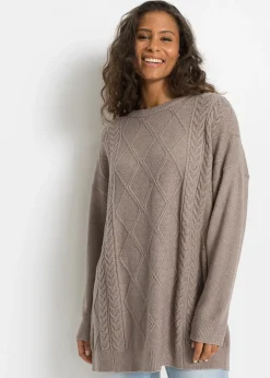 Pull oversize en maille torsadée